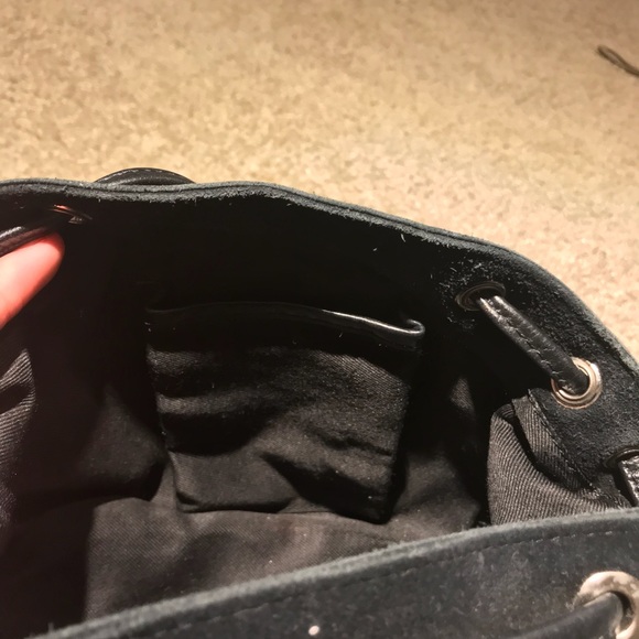 Topshop Leather Crossbody Bag with Suede detailing - Picture 3 of 7